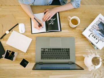 如何修改法國VAT公司名稱和地址信息？