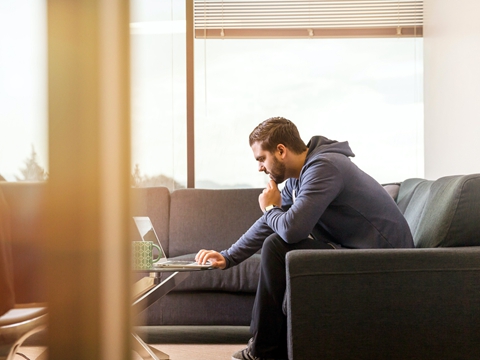 美國商標(biāo)注冊全攻略：從申請到拿證需要多久？代理服務(wù)與費用詳解