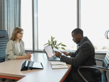 香港公司制度的優(yōu)勢與局限分析